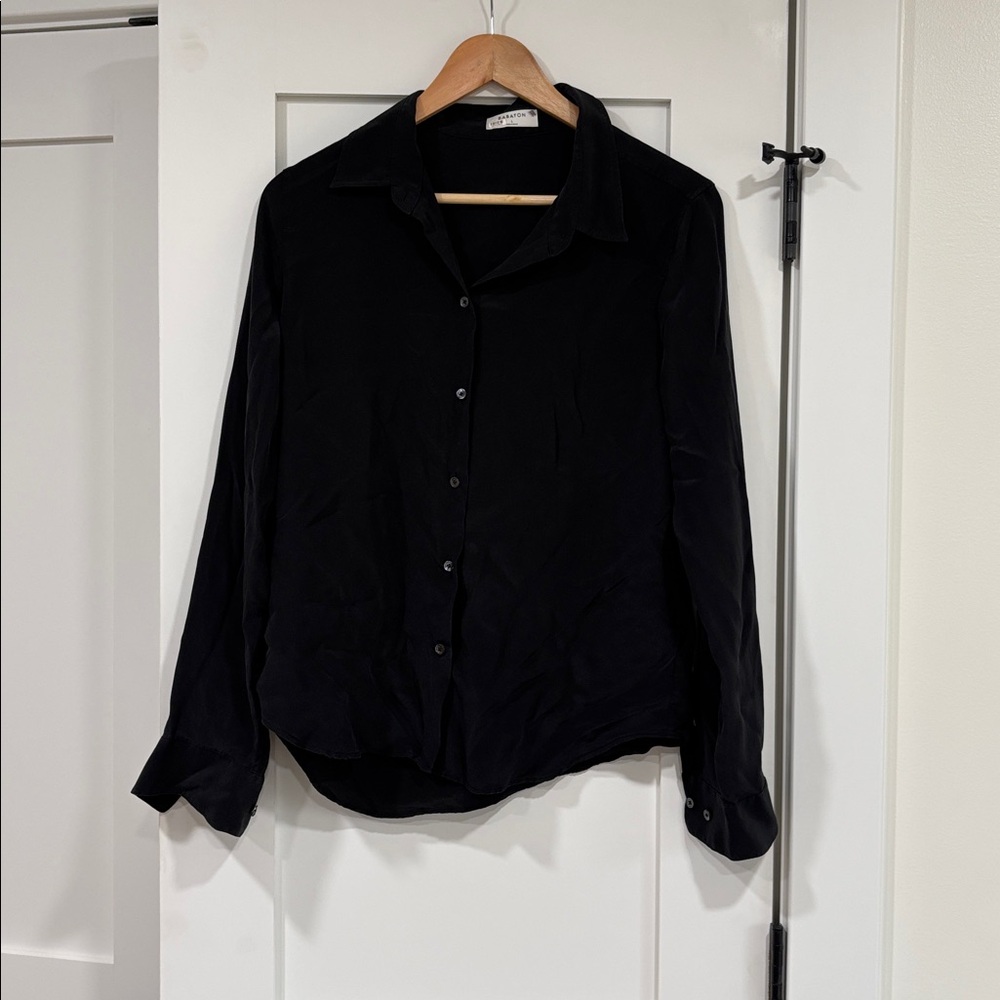 Artizia Babaton 100% Silk Black Long Sleeve Button Up Size L
